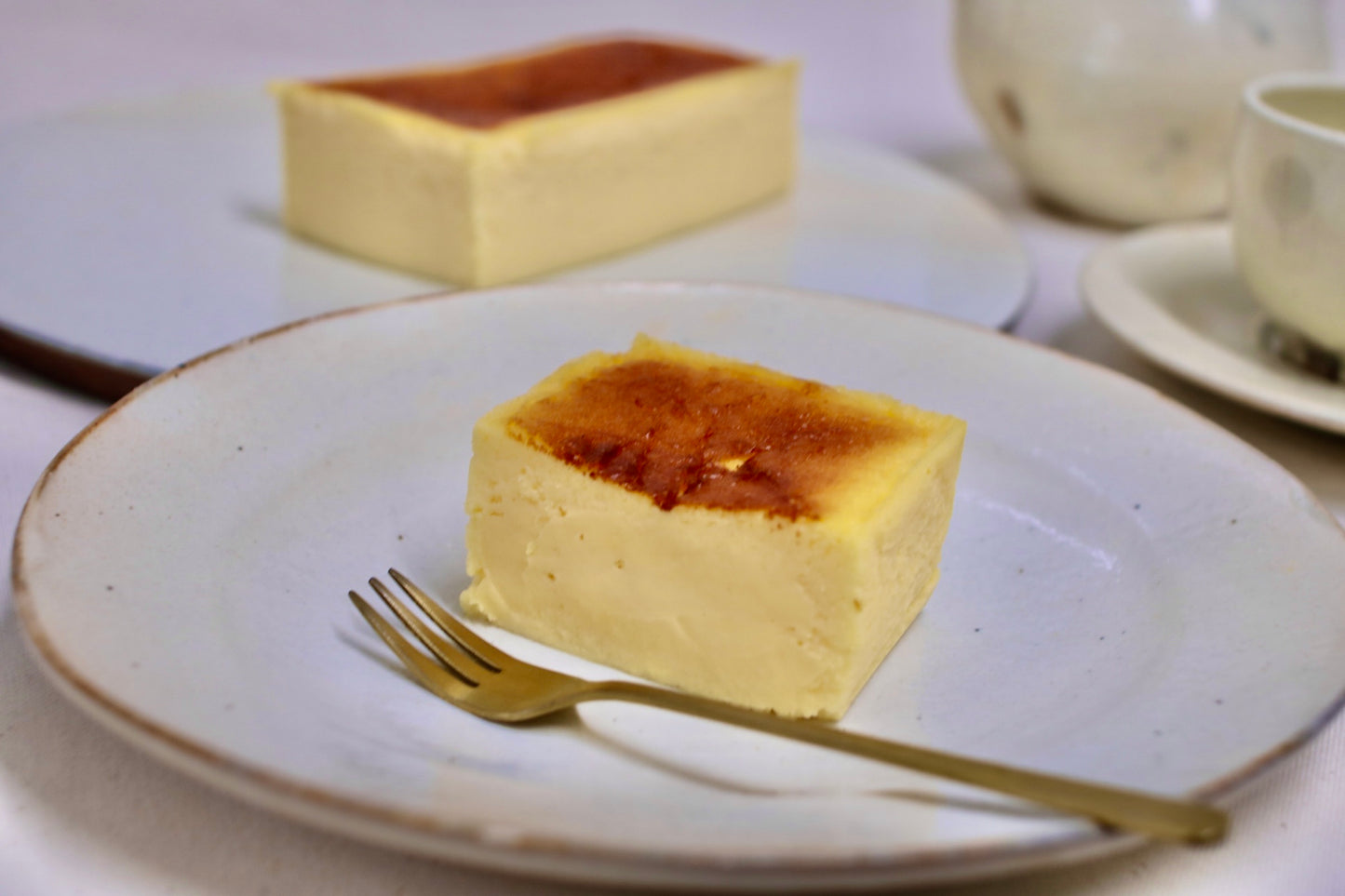 淡海ベイクドクリームチーズ　ギフトボックス入り